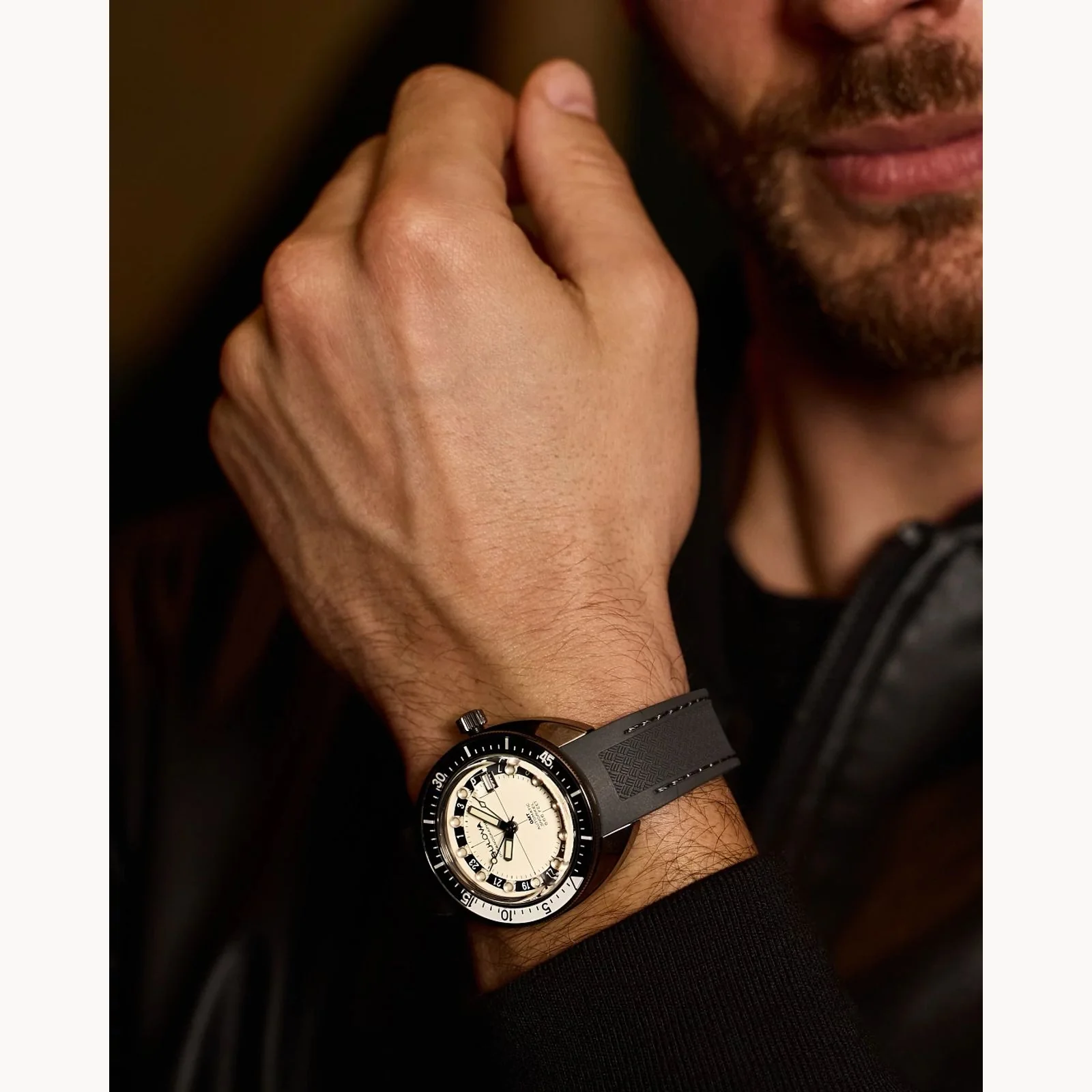 98B407 Reloj Bulova Oceanographer de hombre banda de resina - Image 2