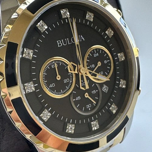 98D132 Reloj Bulova de hombre banda de metal 44 mm - Image 3