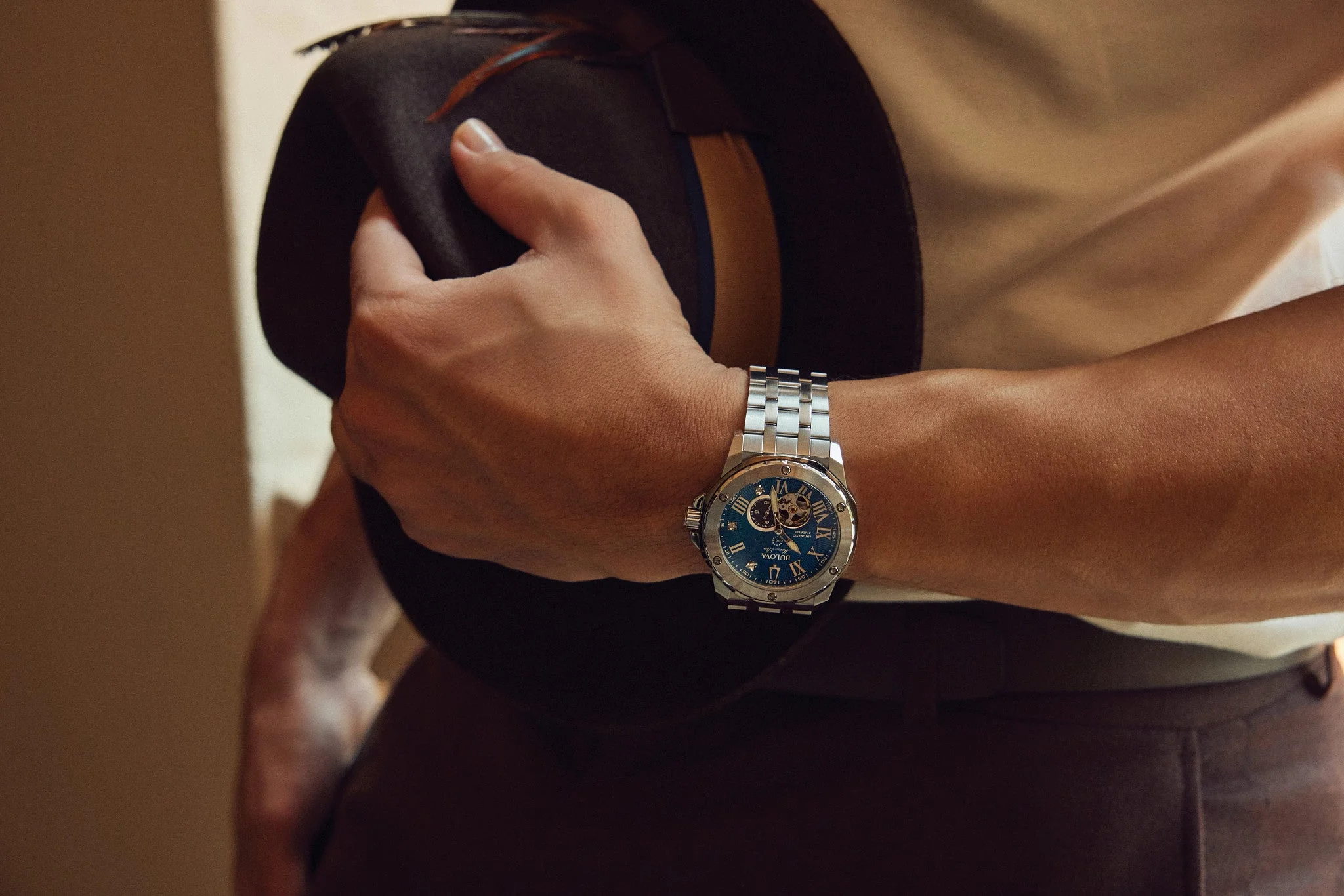 98D184 Reloj Bulova Marine Star Marc Anthony de hombre pulsera de metal 45 mm - Image 3