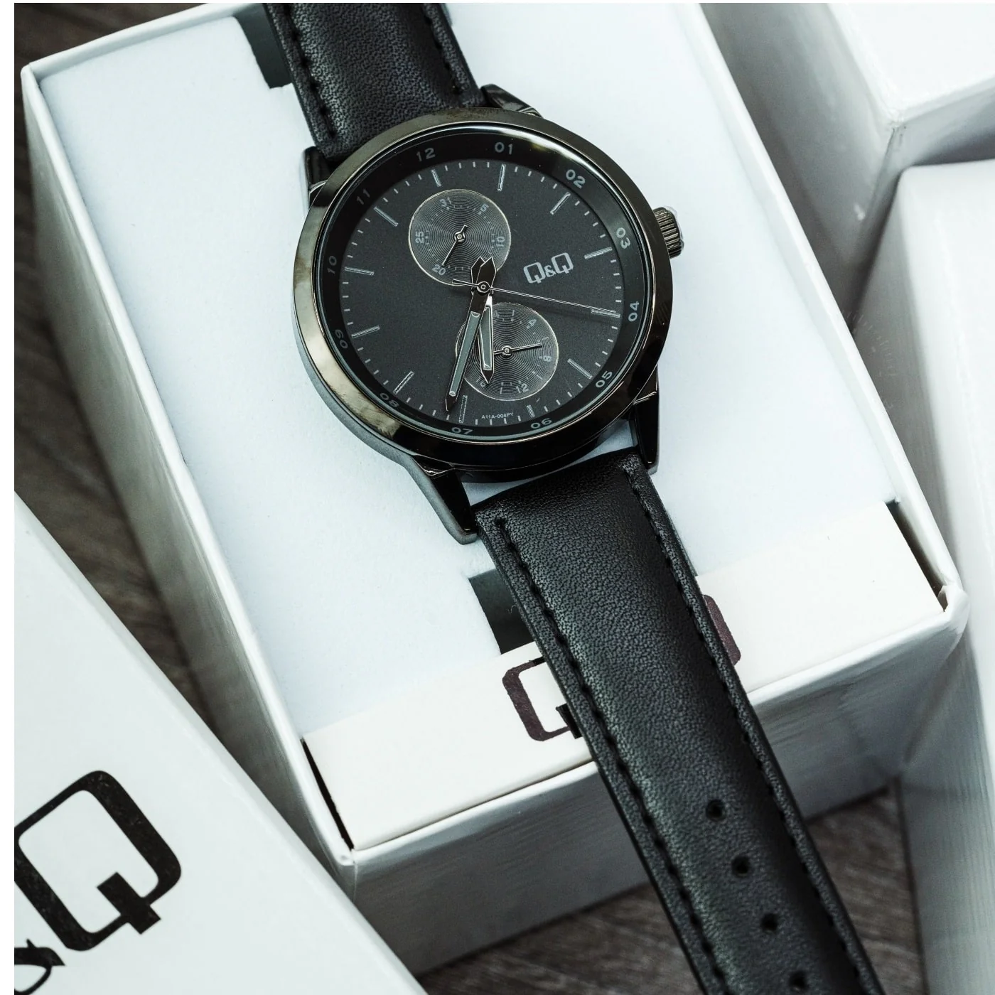 A11A-004PY QQ Reloj para Hombre - Image 3
