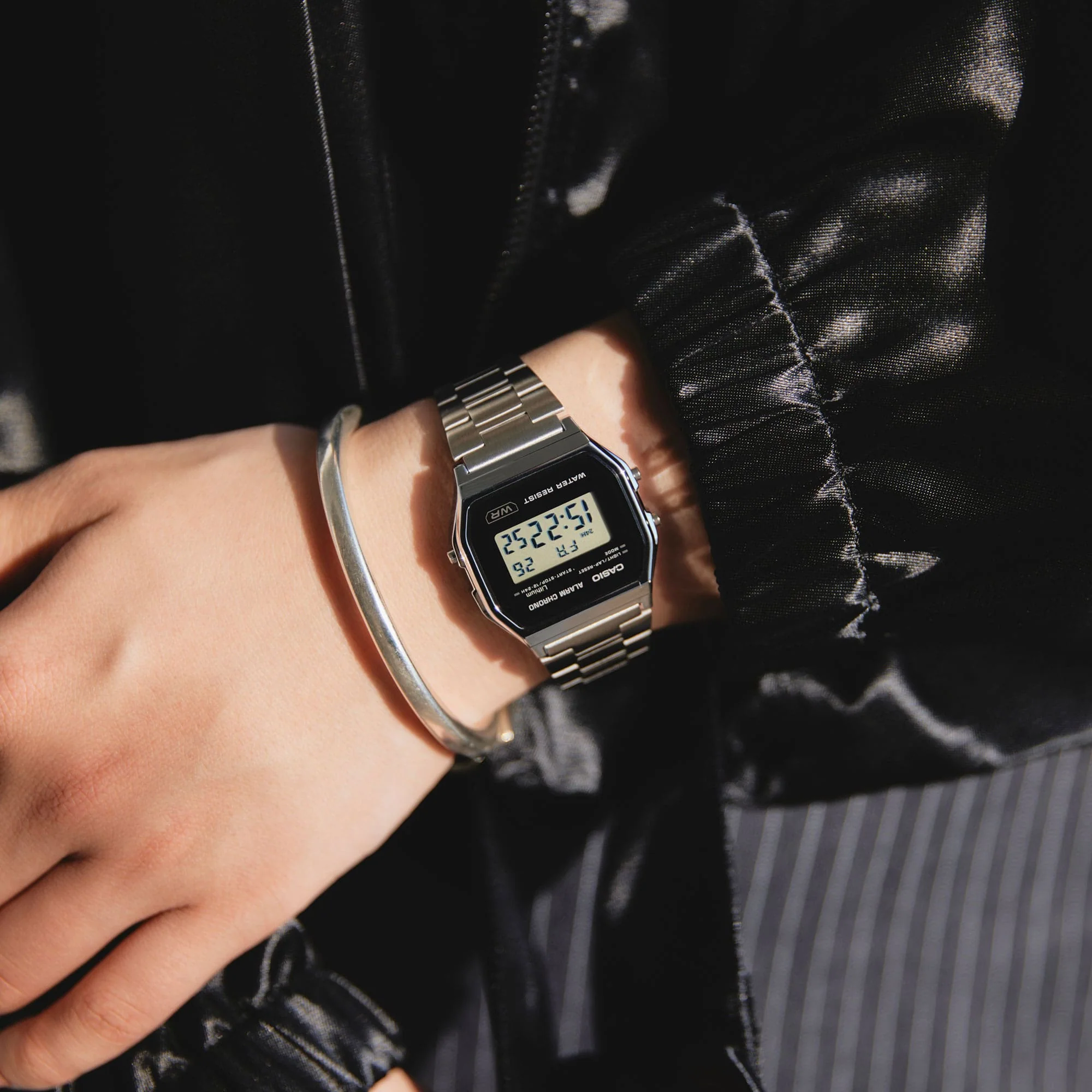 A158WEA-1 Reloj Casio Digital unisex correa de metal - Image 7