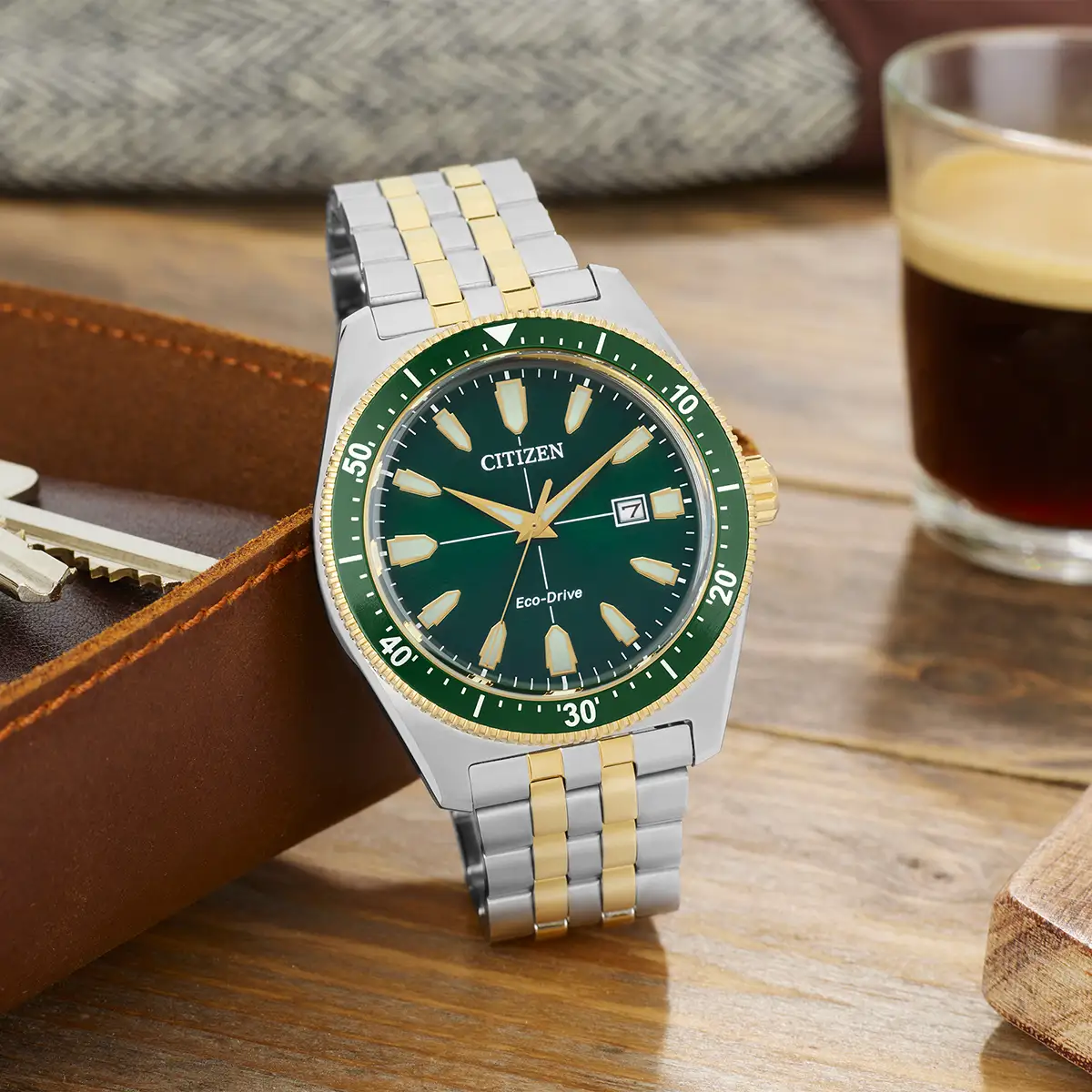 AW1594-89X Citizen Eco-Drive Sport de caballero correa de metal - Image 2
