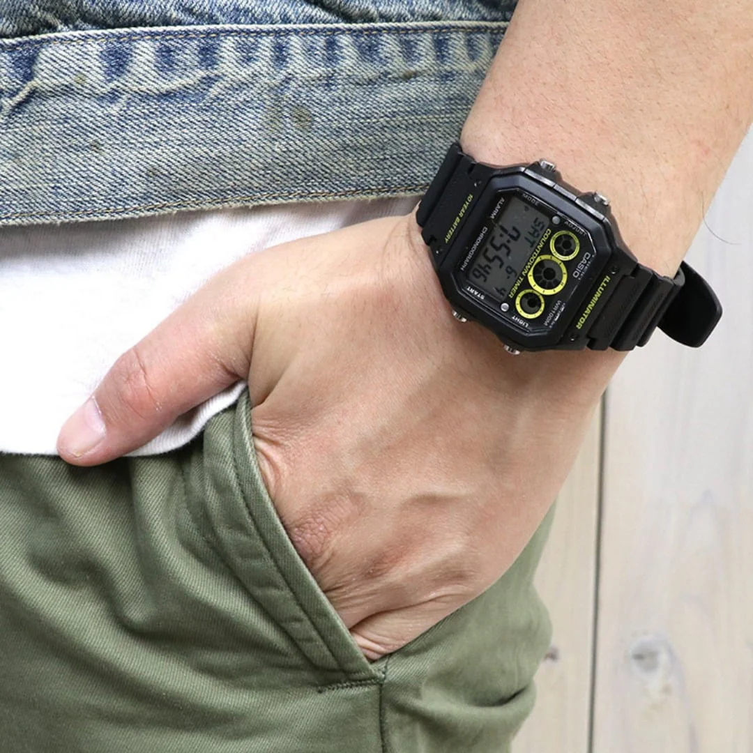 AE-1300WH-1AV Reloj Casio para Hombre, Illuminator 10 Años de Batería - Image 2