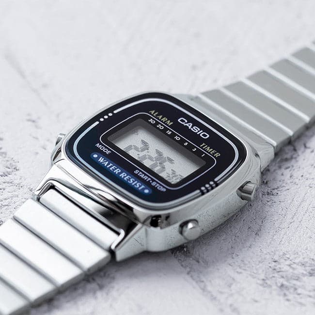 LA-670WA-2 Reloj Casio para Mujer, Vintage Clásico - Image 3