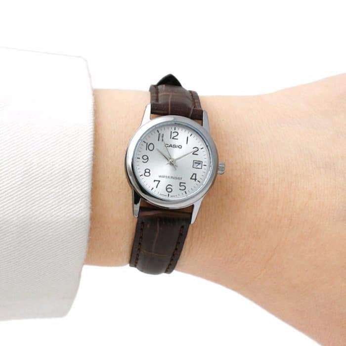 LTP-V002L-7B2 Reloj Casio para Mujer - Image 2