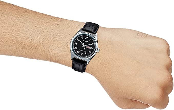 MTP-V006L-1B Reloj Casio para Hombre - Image 4