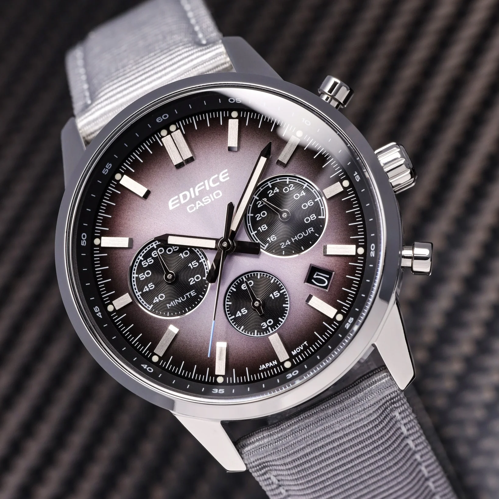 EFR-575C-8A Reloj Edifice de hombre correa de tela - Image 2