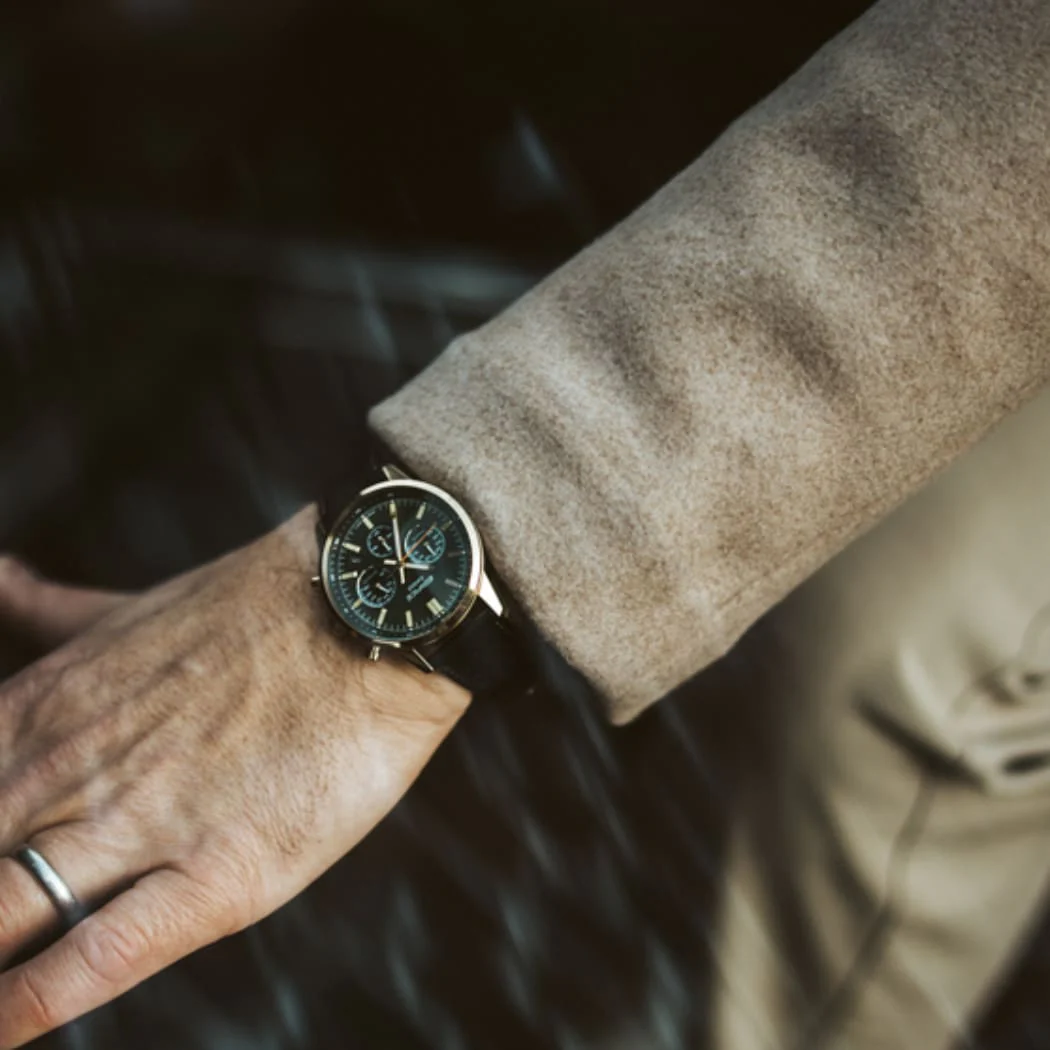 EFR-575CL-3A Reloj Edifice de caballero banda de piel - Image 3