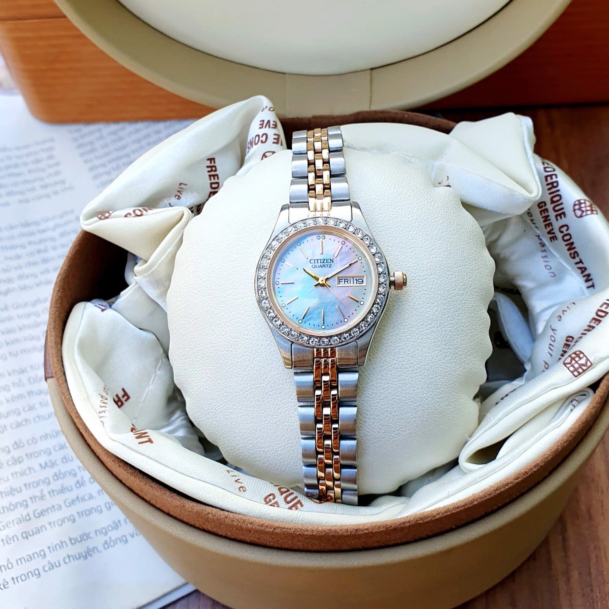EQ0539-56Y Citizen Reloj para Mujer - Image 5
