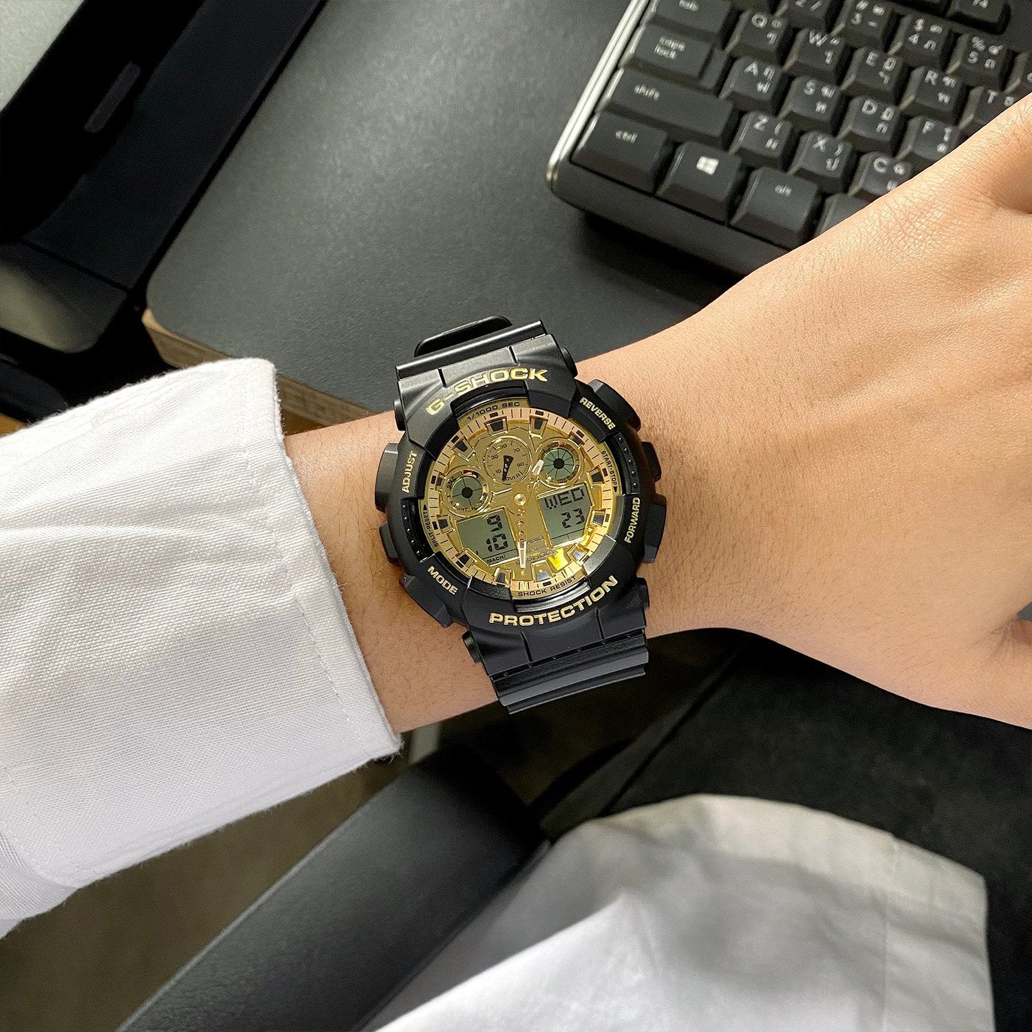 GA-100GGB-1A9 Reloj G-Shock de hombre correa de caucho - Image 2