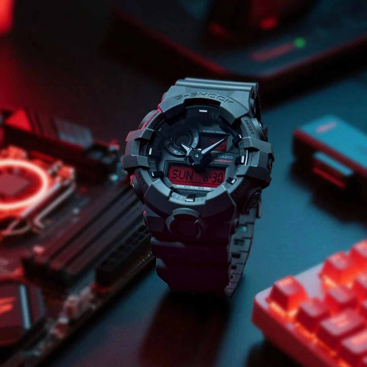 GA-700BBR-1A Reloj G-Shock de hombre pulsera de resina - Image 2