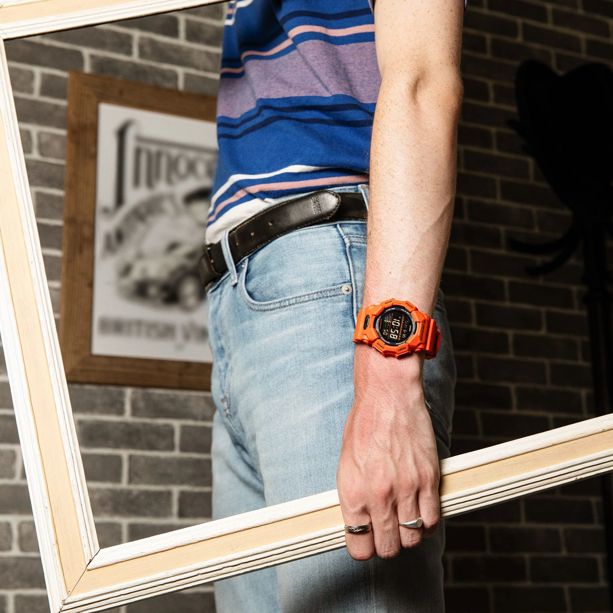 GD-010-4 Reloj G-Shock de caballero pulsera de resina - Image 2