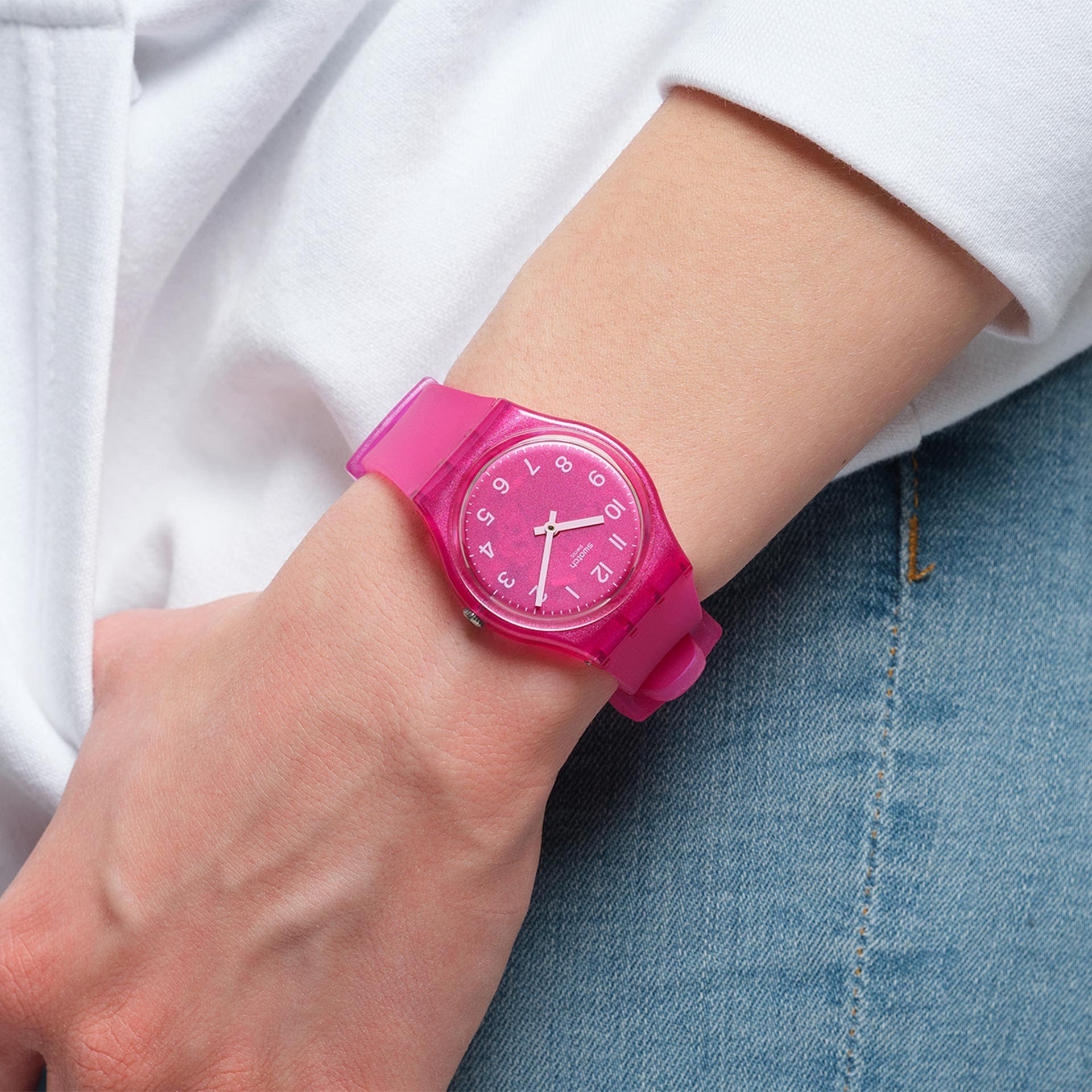 GP170 Reloj Swatch Blurry Pink de dama pulsera de resina - Image 4