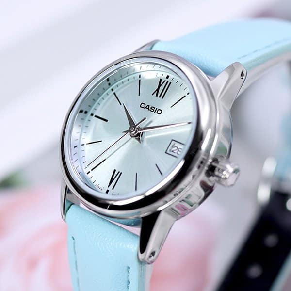 LTP-V002L-2B3 Reloj Casio para Mujer - Image 3