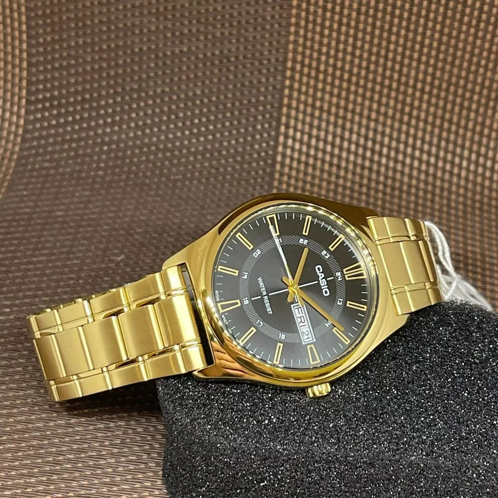 MTP-V006G-1C Reloj Casio para Hombre - Image 2