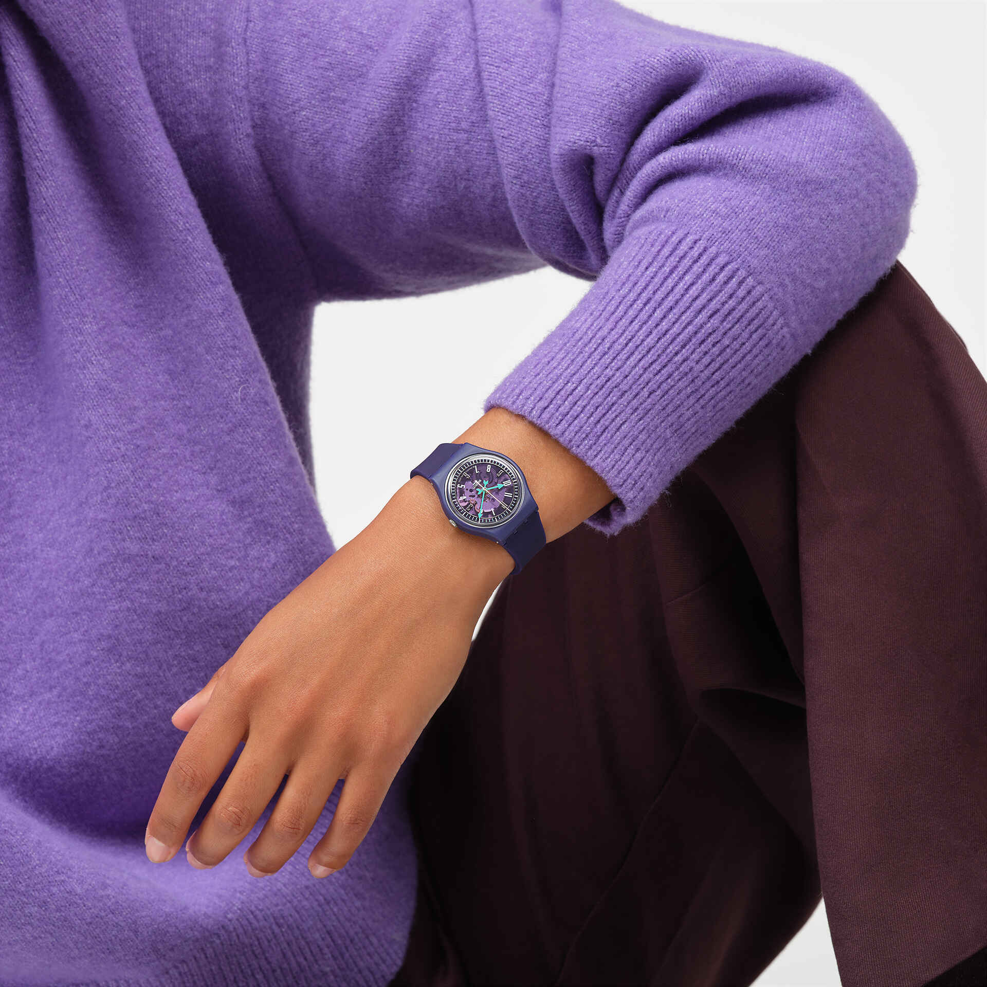 SO28V102 Reloj Swatch Photonic Purple unisex correa de silicona - Image 2