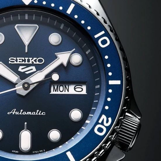 SRPD51K1 Seiko 5 Sport Automático para Hombre Correa de Acero Inoxidable - Image 2