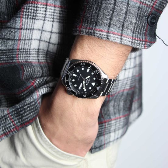 SRPD55K1 Seiko 5 Sport Automático Pulsera de Metal - Image 3