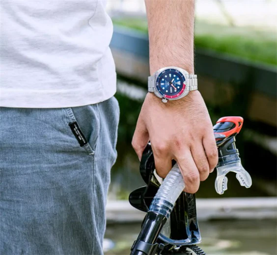 SRPE99K1 REloj Seiko Prospex Padi de hombre correa de metal - Image 2