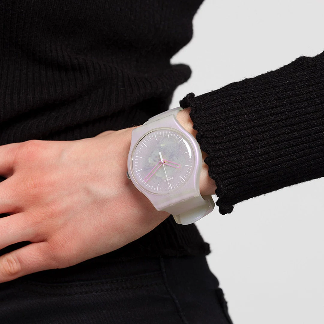 SUOK155 Reloj Swatch Pink Mist de dama correa de silicona - Image 4
