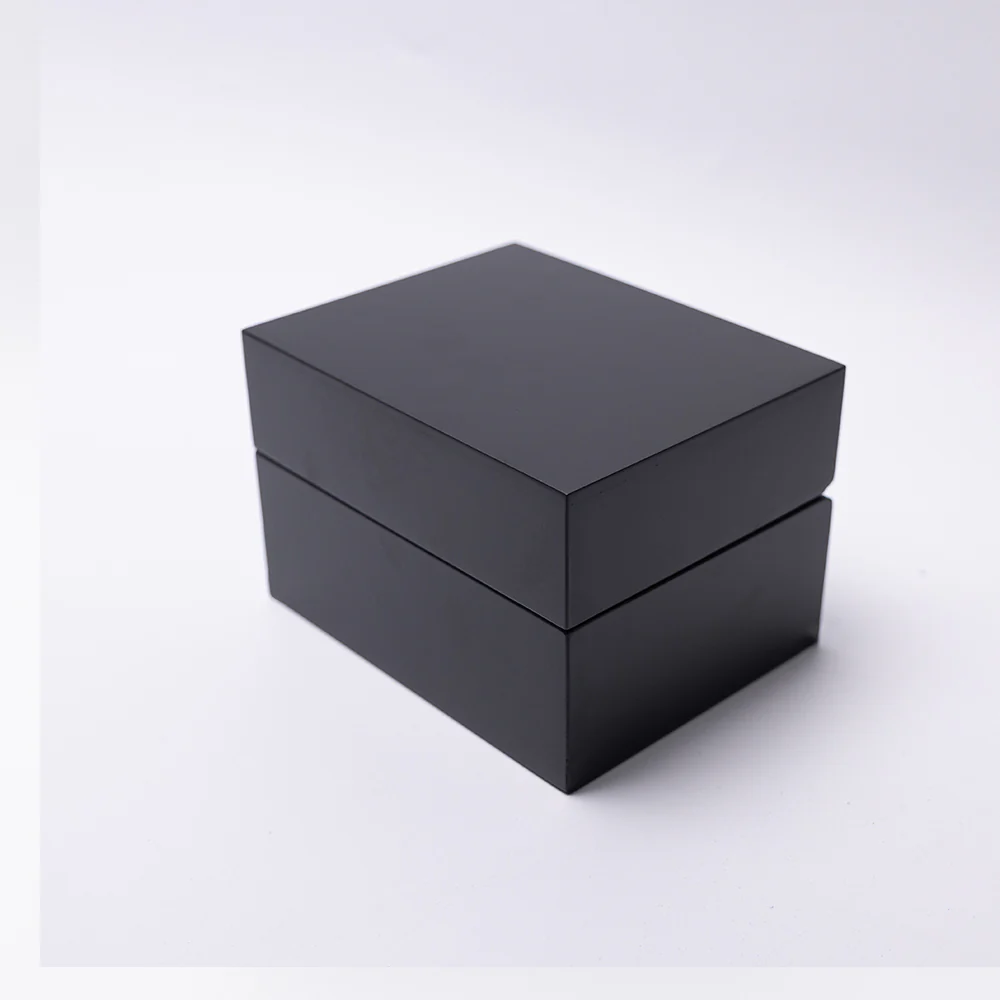 TC-001 Caja para un reloj acolchado de madera - Image 7