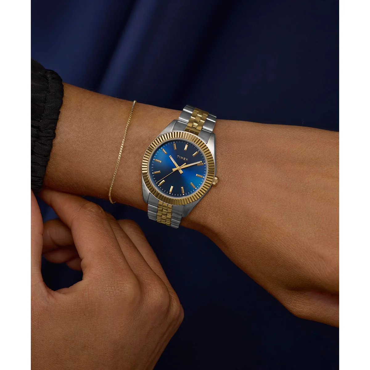 TW2Y20200 Reloj Timex Legacy Celestial de dama correa de metal - Image 6